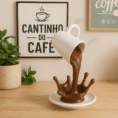 Xícara decorativa em um cantinho aconchegante com placas ao fundo escrito "Cantinho do Café".